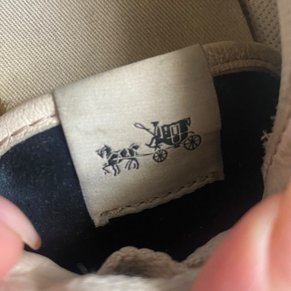 COACH C118 Runner I Size: 7.5B - Picture 14 of 16